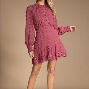 Lulu’s EUC Lust or Love Mauve Embroidered Lace Long Sleeve Dress, size medium